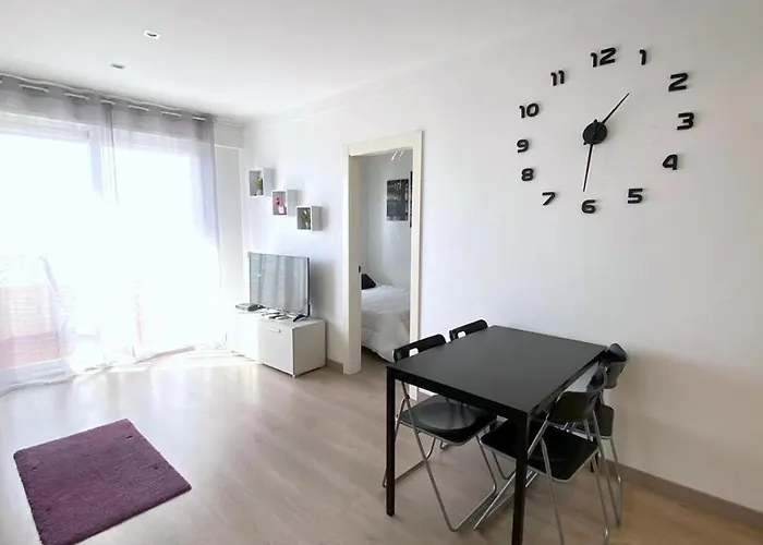 Rhode 2a Apartment Roses